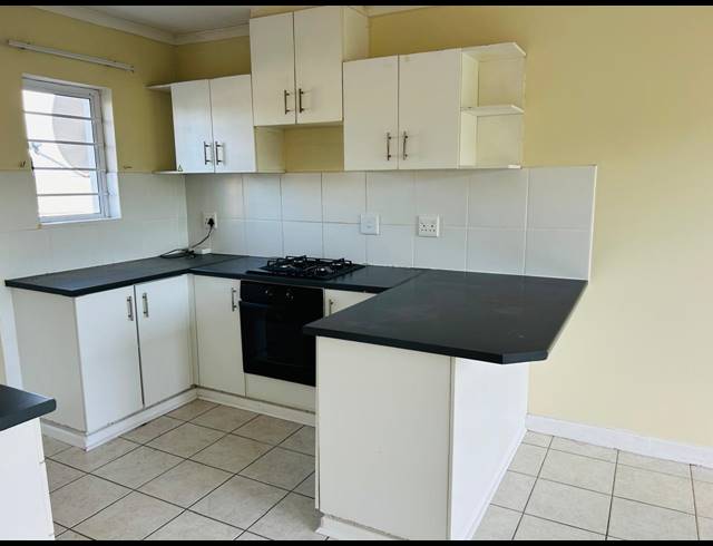 2 BEDROOM FREESTANDING TO LET IN GONUBIE